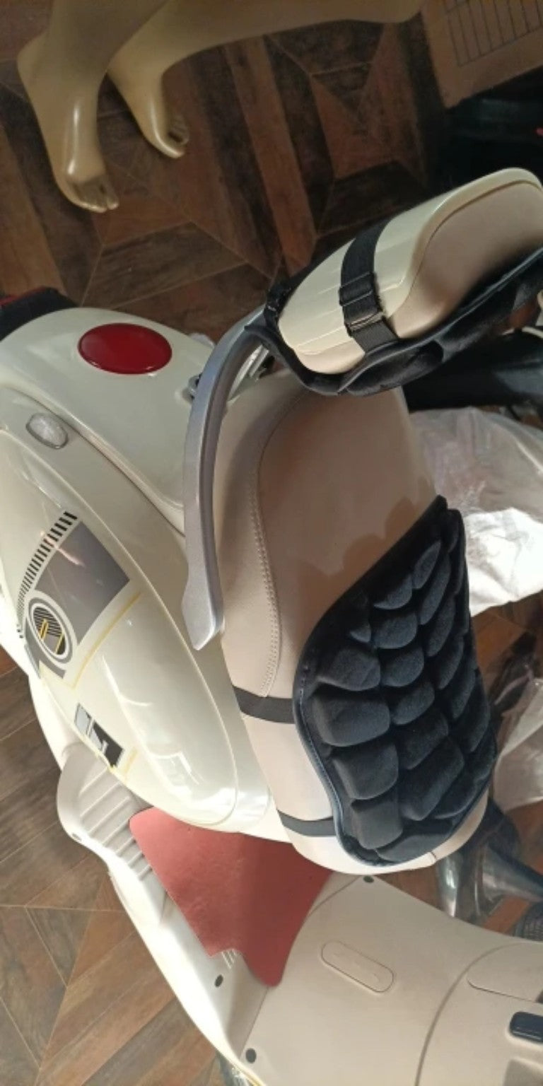 Motorcycle gel seat cushion installed on scooter – real customer photo