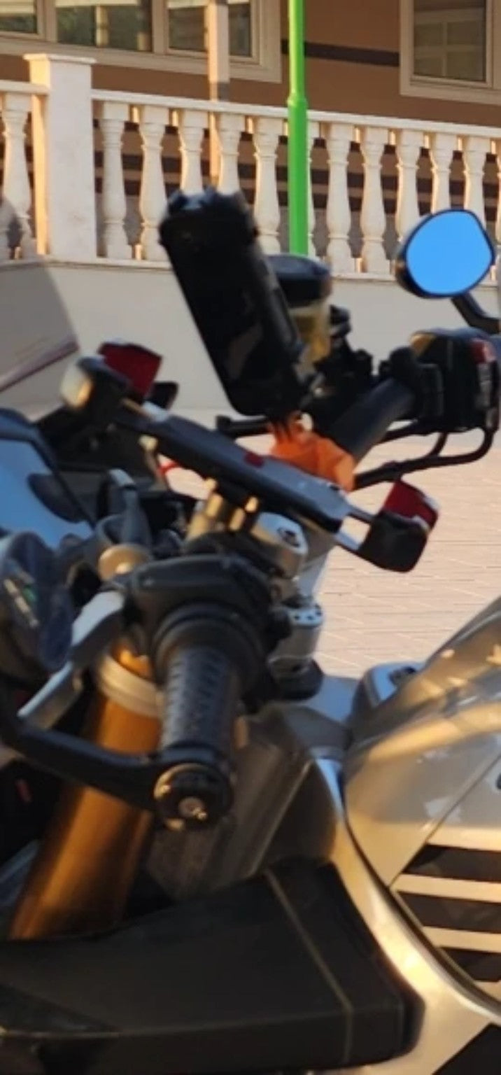 Joyroom motorcycle phone mount installed on motorcycle – real customer photo